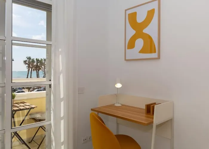 Апартаменты Eden Costa Primera Linea De Mar Торремолинос